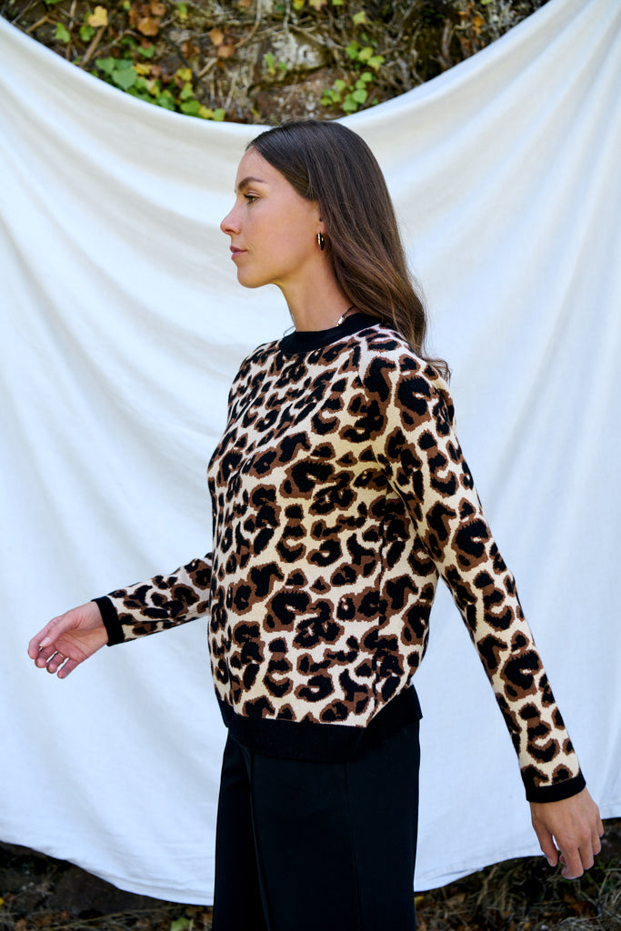Leopard Animal Pullover