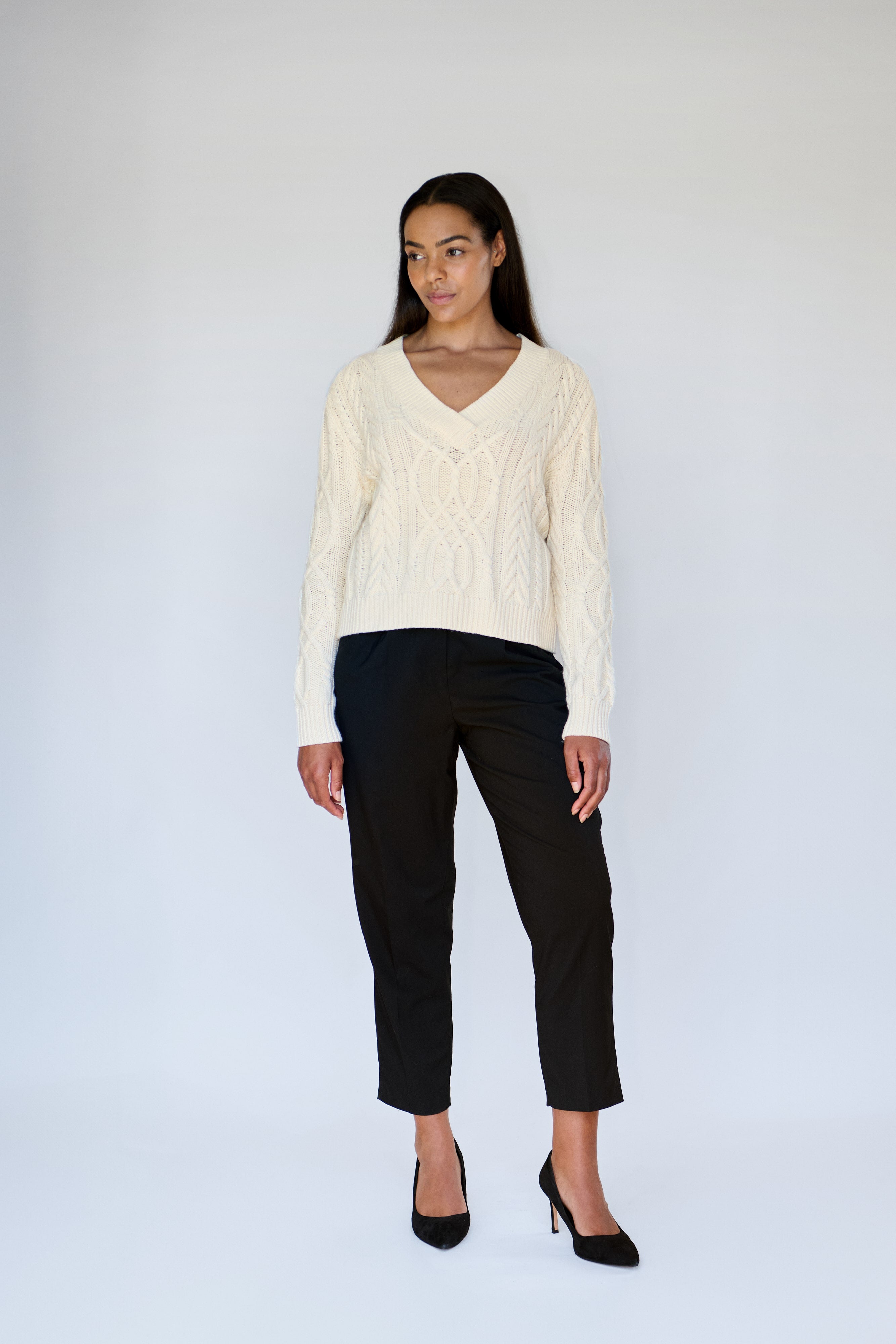 Ivory V- Neck Cable – Maxted Clothing
