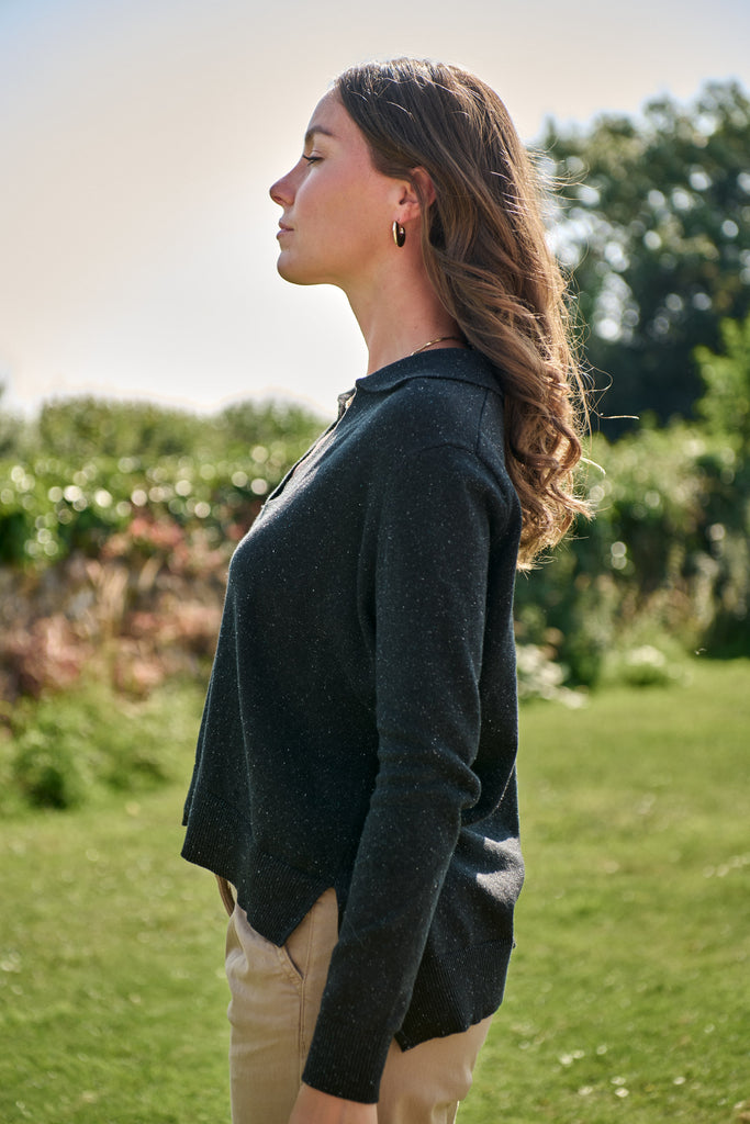 Black Nep  Emma Pullover